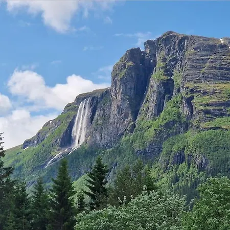 Peaceful Mountain In Holiday home